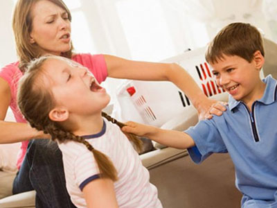 Μαμάδες σε ρόλο διαιτητή